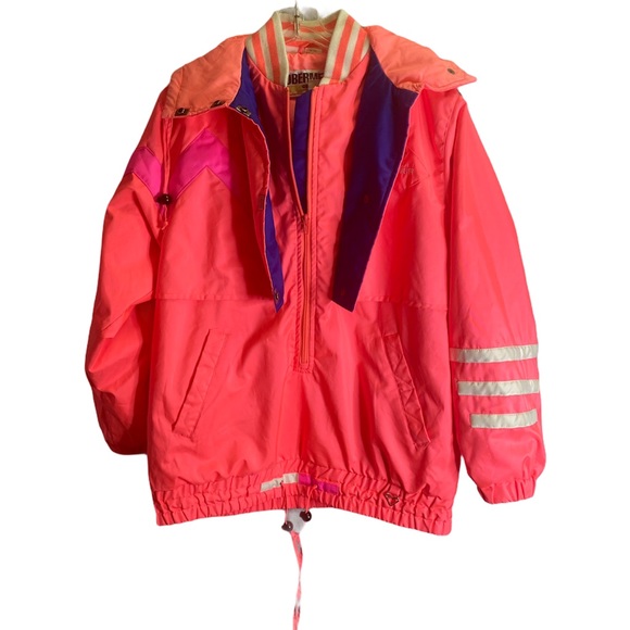 Obermeyer Jackets & Blazers - Vtg Obermeyer Goretex Hooded Pullover Women’s Sz 6
